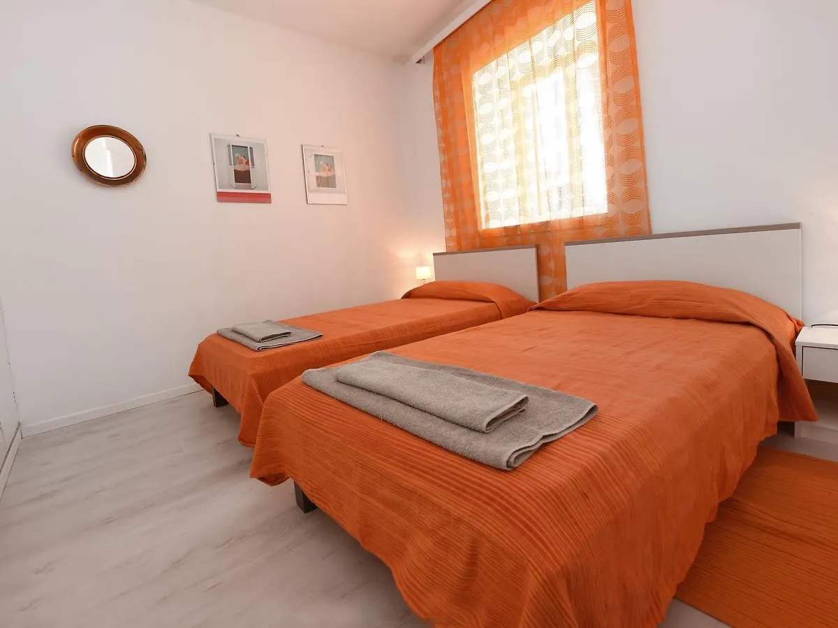 Apartment Andrea Old Town بوريتش كرواتيا